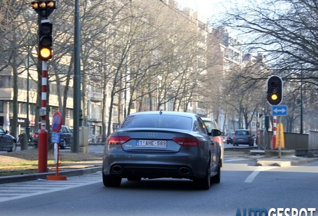 Audi RS5 8T