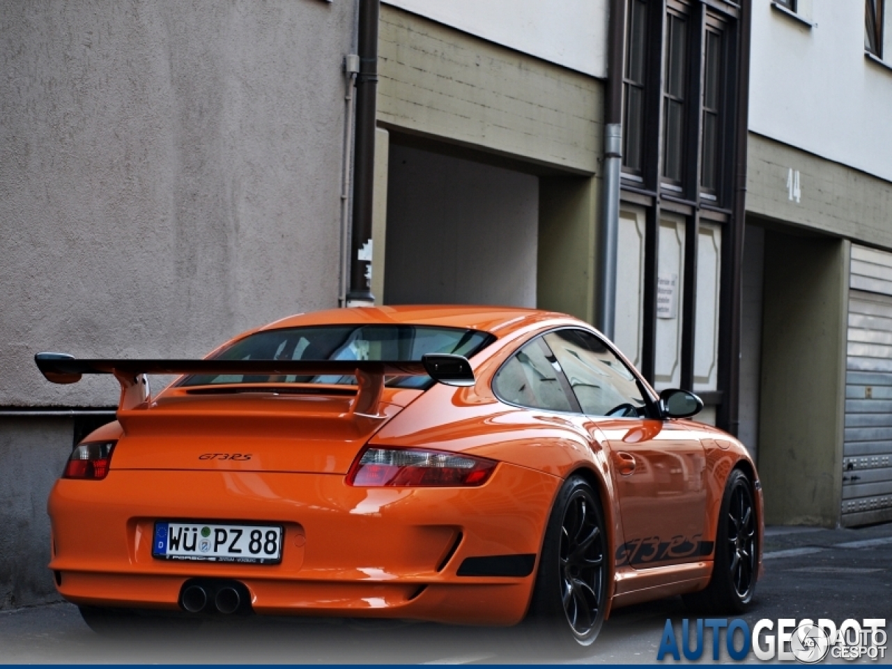 Porsche 997 GT3 RS MkI