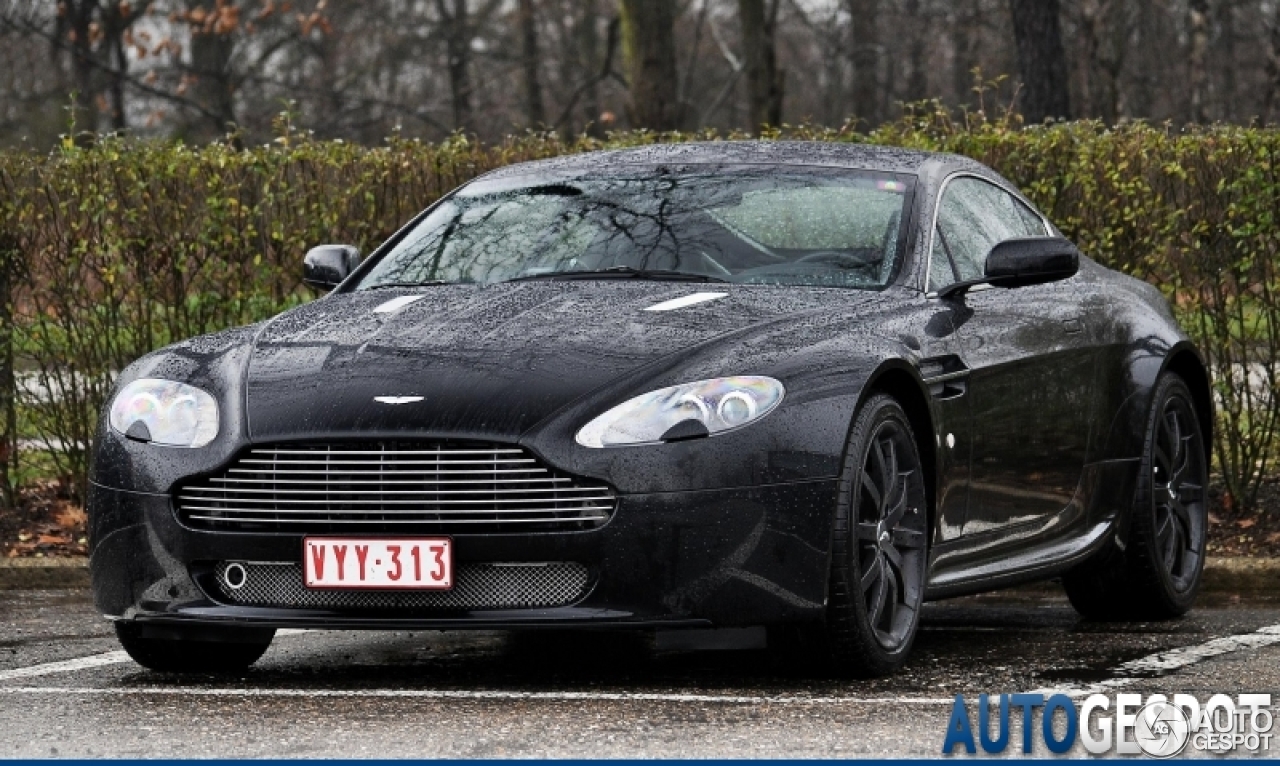 Aston Martin V8 Vantage N400