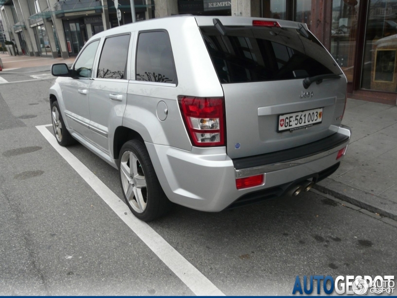 Jeep Grand Cherokee SRT-8 2005