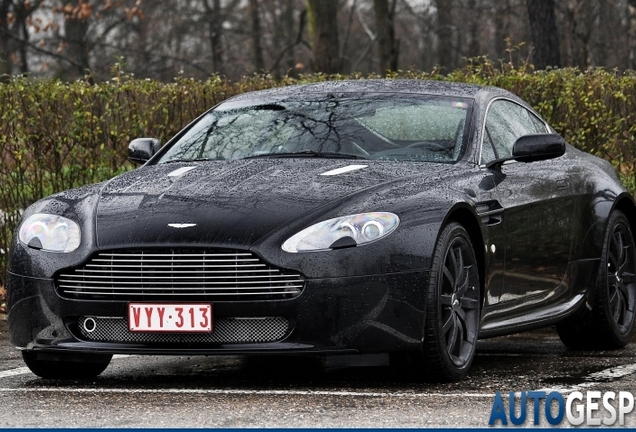 Aston Martin V8 Vantage N400