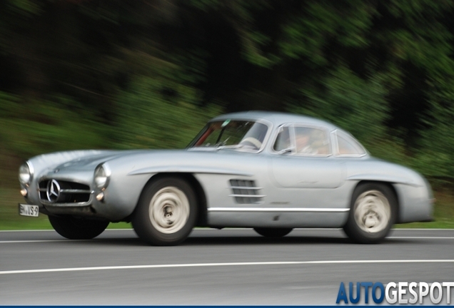 Mercedes-Benz 300SL Gullwing