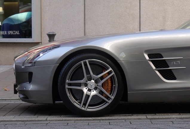 Mercedes-Benz SLS AMG