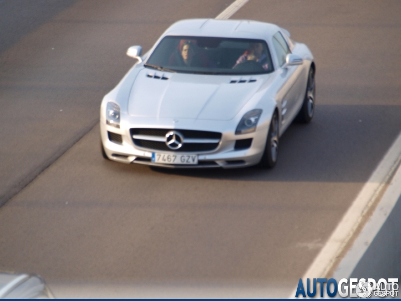 Mercedes-Benz SLS AMG