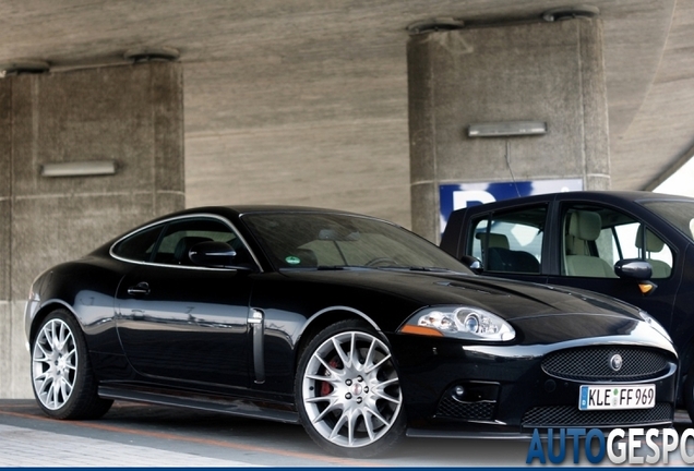 Jaguar XKR-S