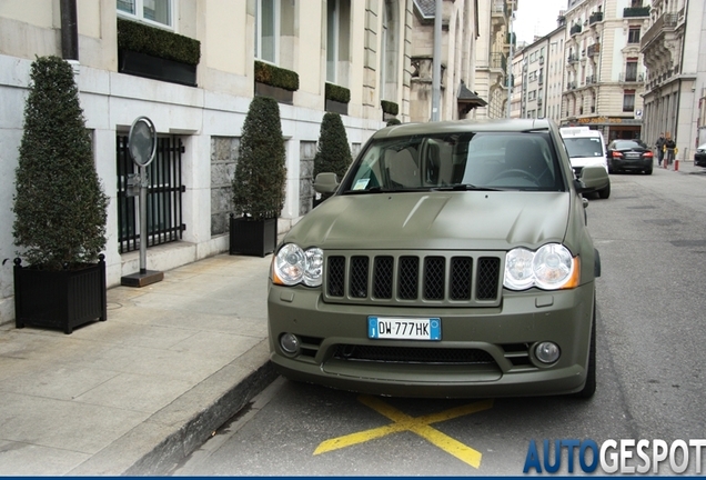 Jeep Grand Cherokee SRT-8 2005