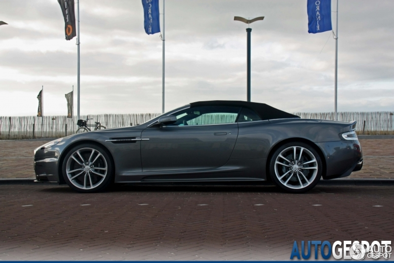 Aston Martin DBS Volante