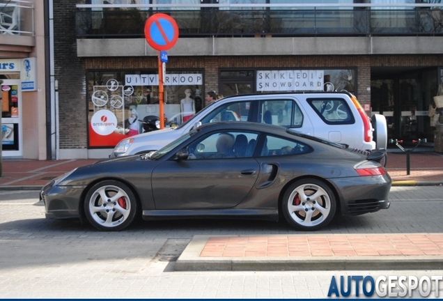 Porsche 996 Turbo