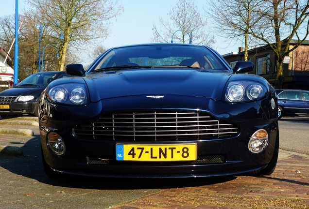 Aston Martin Vanquish S