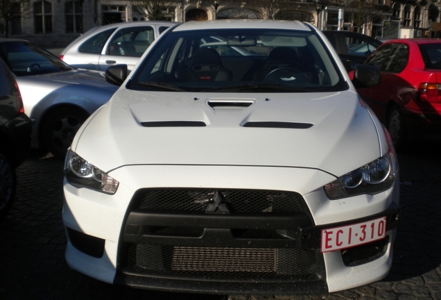 Mitsubishi Lancer Evolution X