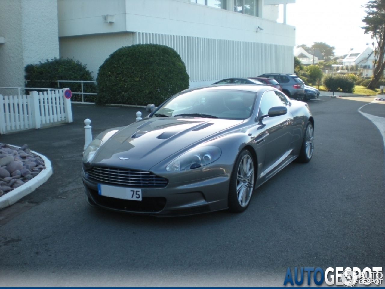 Aston Martin DBS