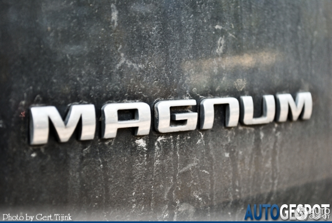 Dodge Magnum SRT-8
