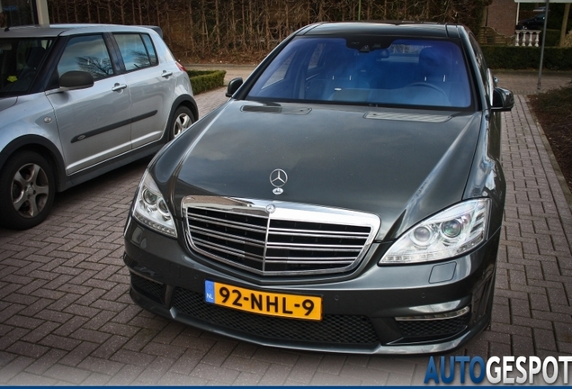 Mercedes-Benz S 65 AMG V221 2010