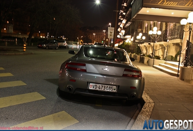 Aston Martin V8 Vantage