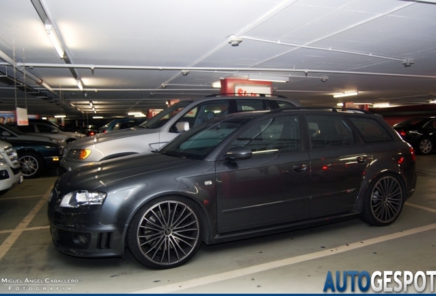 Audi RS4 Avant B7