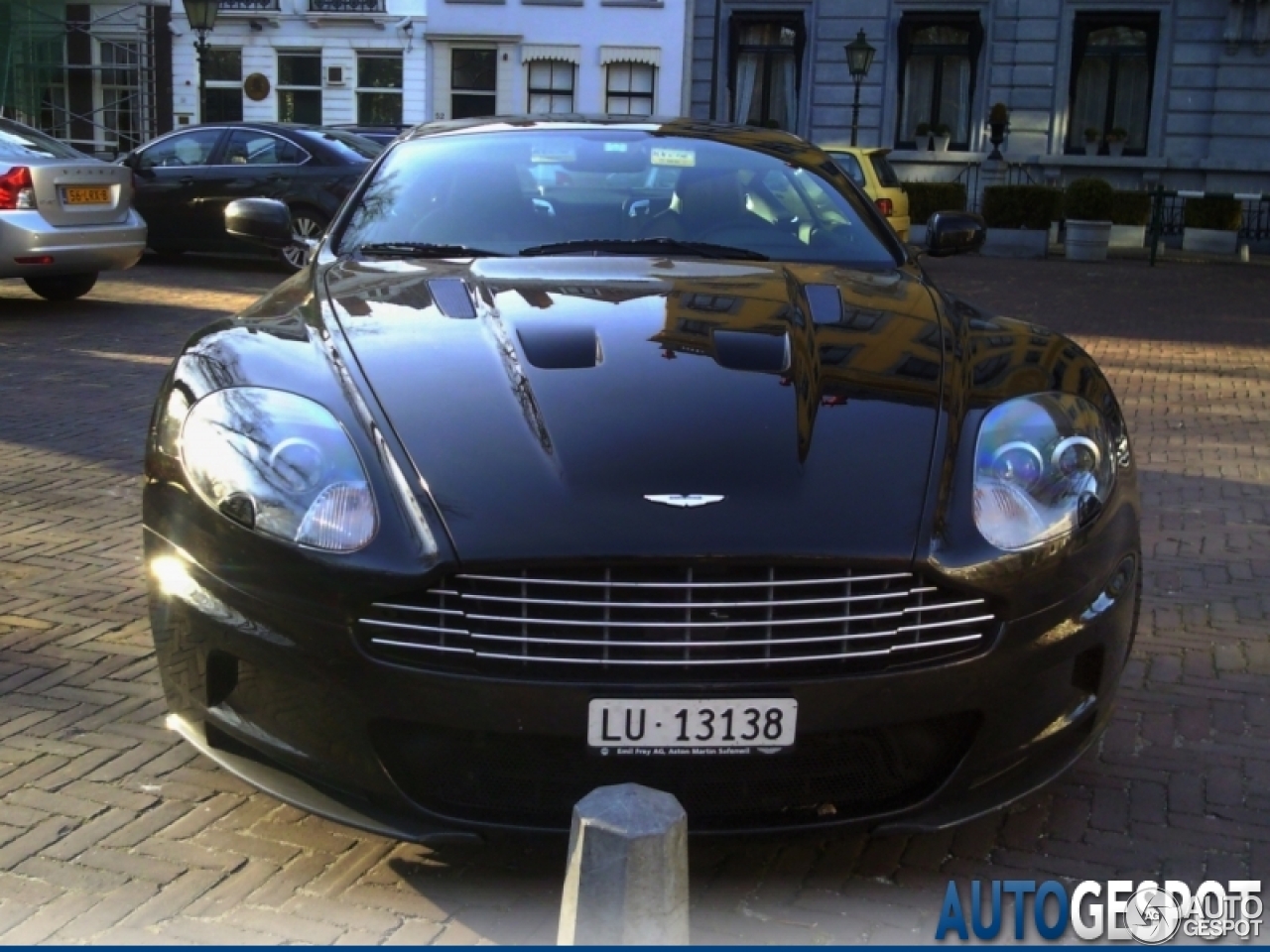 Aston Martin DBS