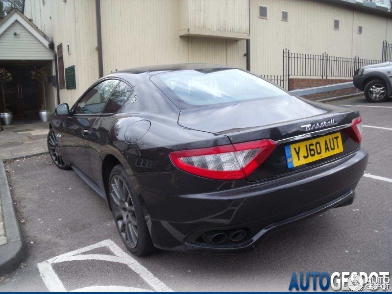 Maserati GranTurismo S Automatic