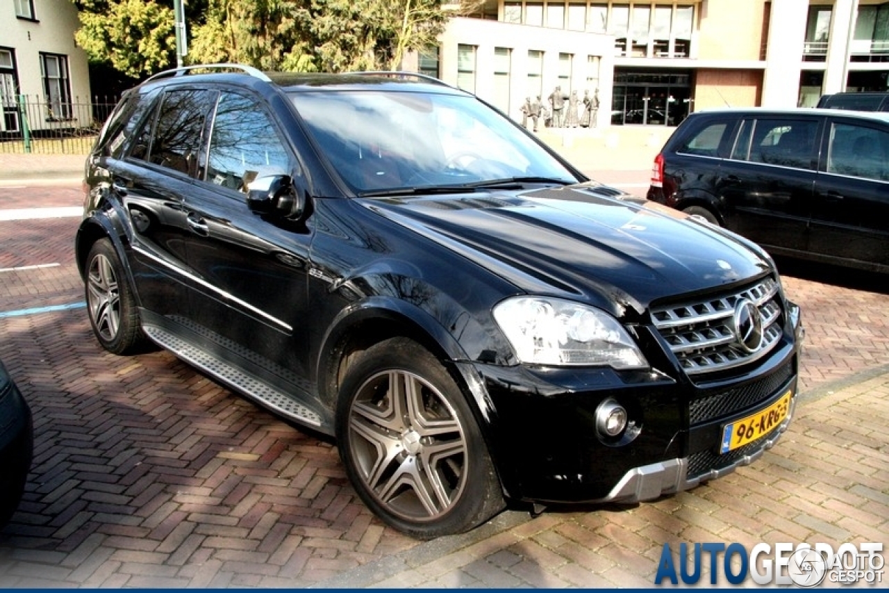 Mercedes-Benz ML 63 AMG 10th Anniversary