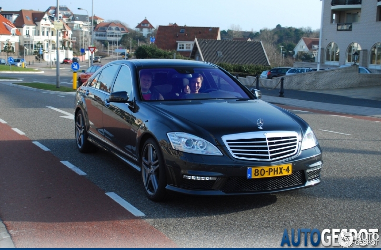 Mercedes-Benz S 63 AMG W221 2011