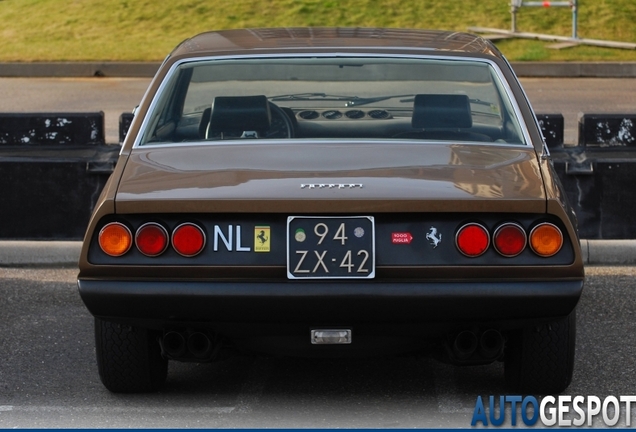 Ferrari 365 GT4 2+2