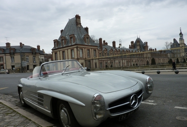 Mercedes-Benz 300SL Roadster