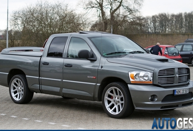 Dodge RAM SRT-10 Quad-Cab