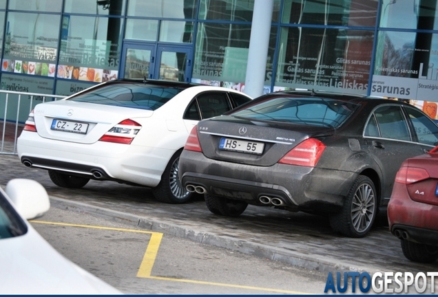 Mercedes-Benz S 63 AMG W221 2010