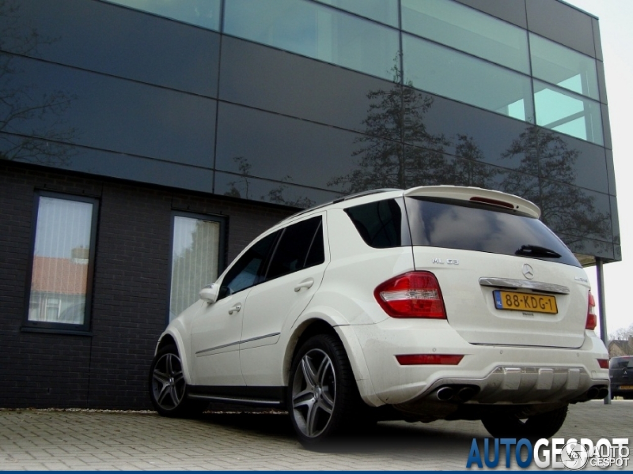 Mercedes-Benz ML 63 AMG W164 2009