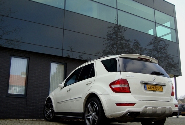 Mercedes-Benz ML 63 AMG W164 2009