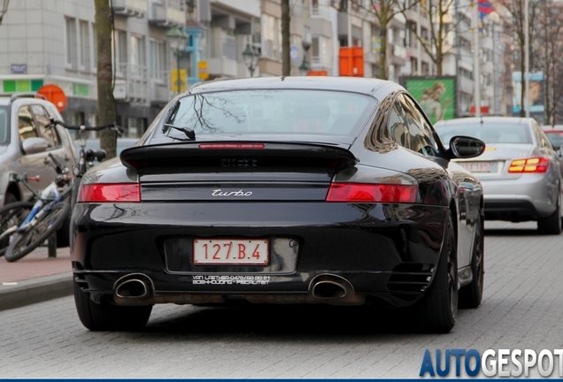 Porsche 996 Turbo