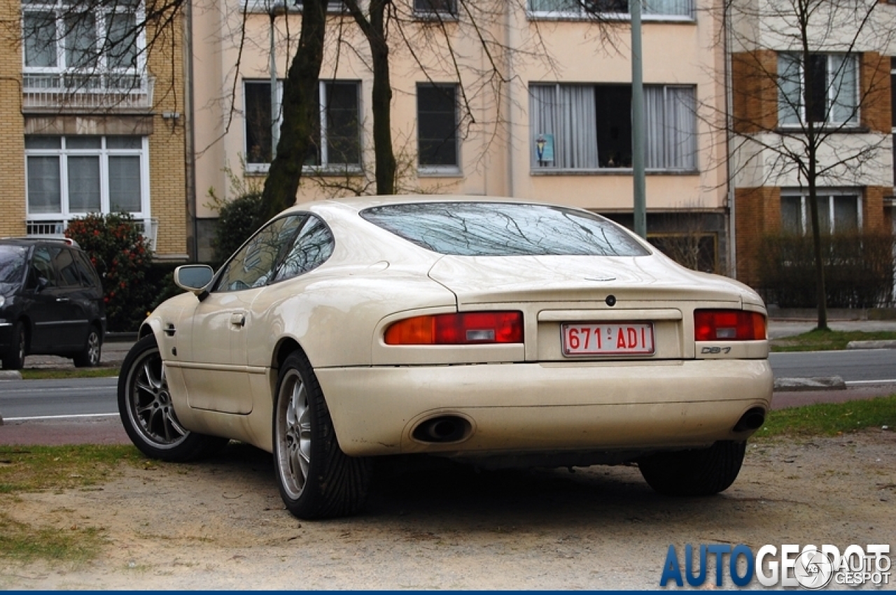 Aston Martin DB7