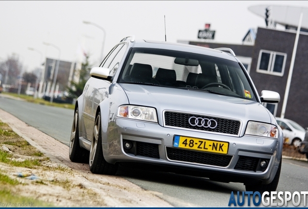 Audi RS6 Avant C5