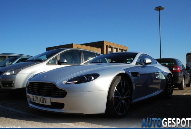 Aston Martin V8 Vantage N420