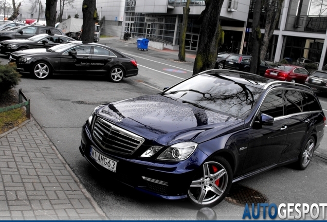 Mercedes-Benz E 63 AMG S212