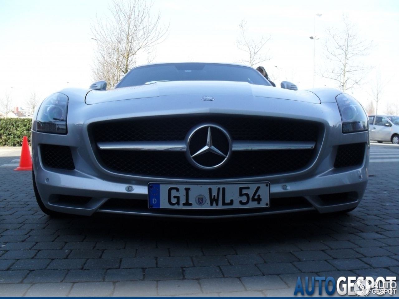 Mercedes-Benz SLS AMG