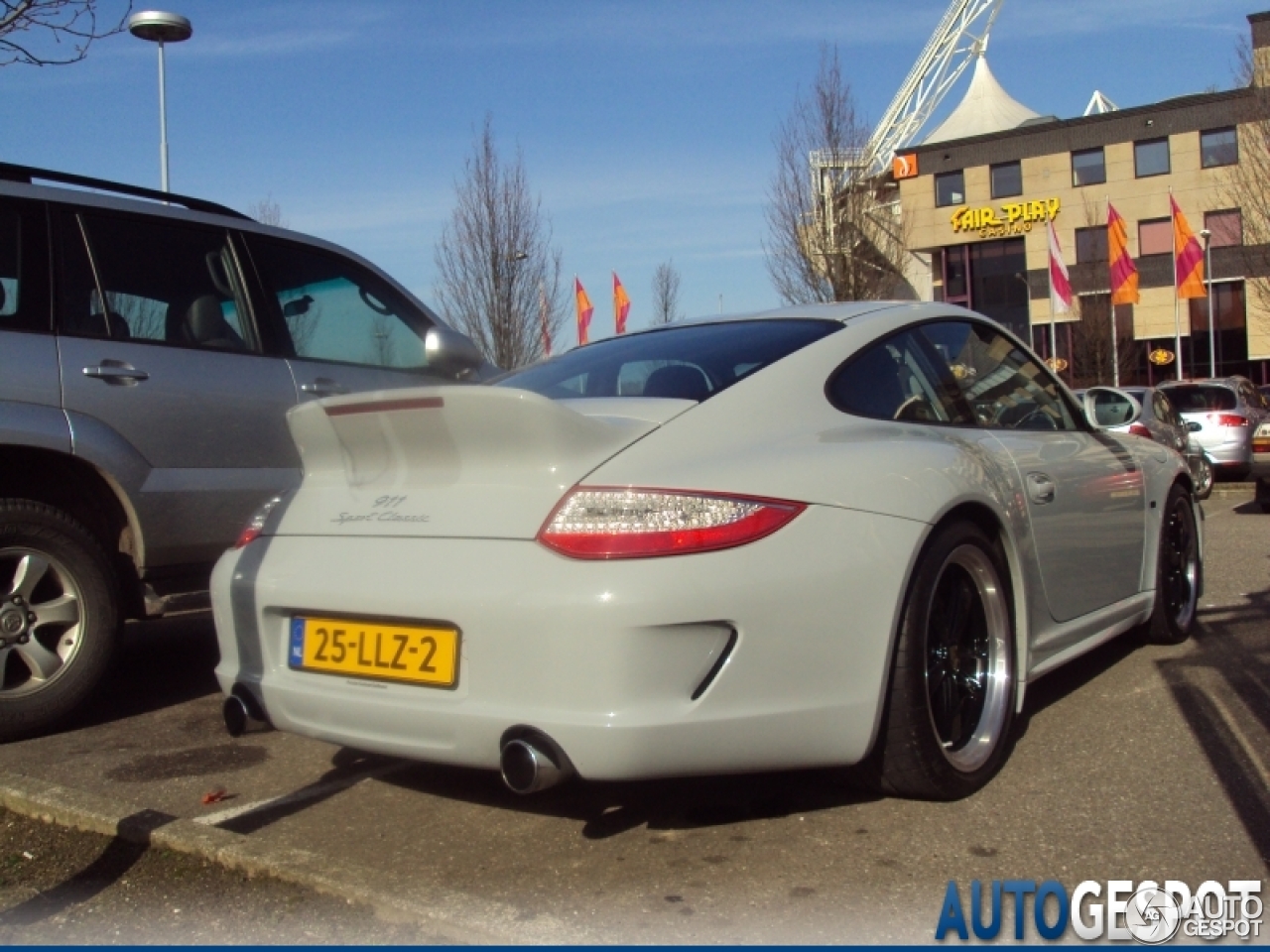 Porsche 911 Sport Classic