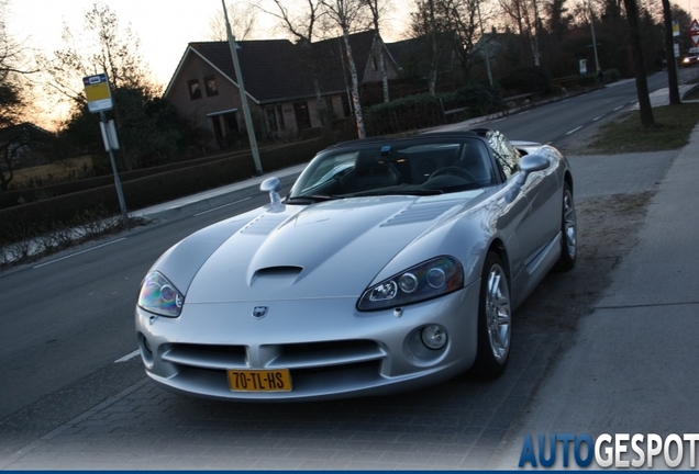 Dodge Viper SRT-10 Roadster 2003