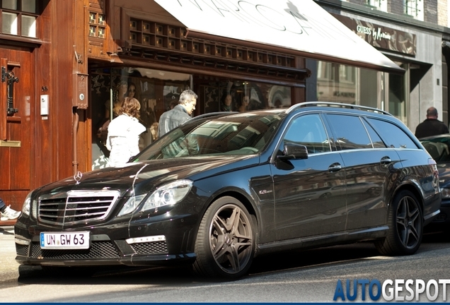 Mercedes-Benz E 63 AMG S212