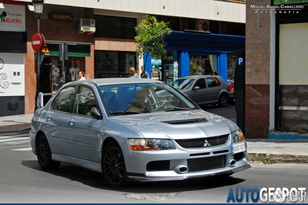 Mitsubishi Lancer Evolution IX