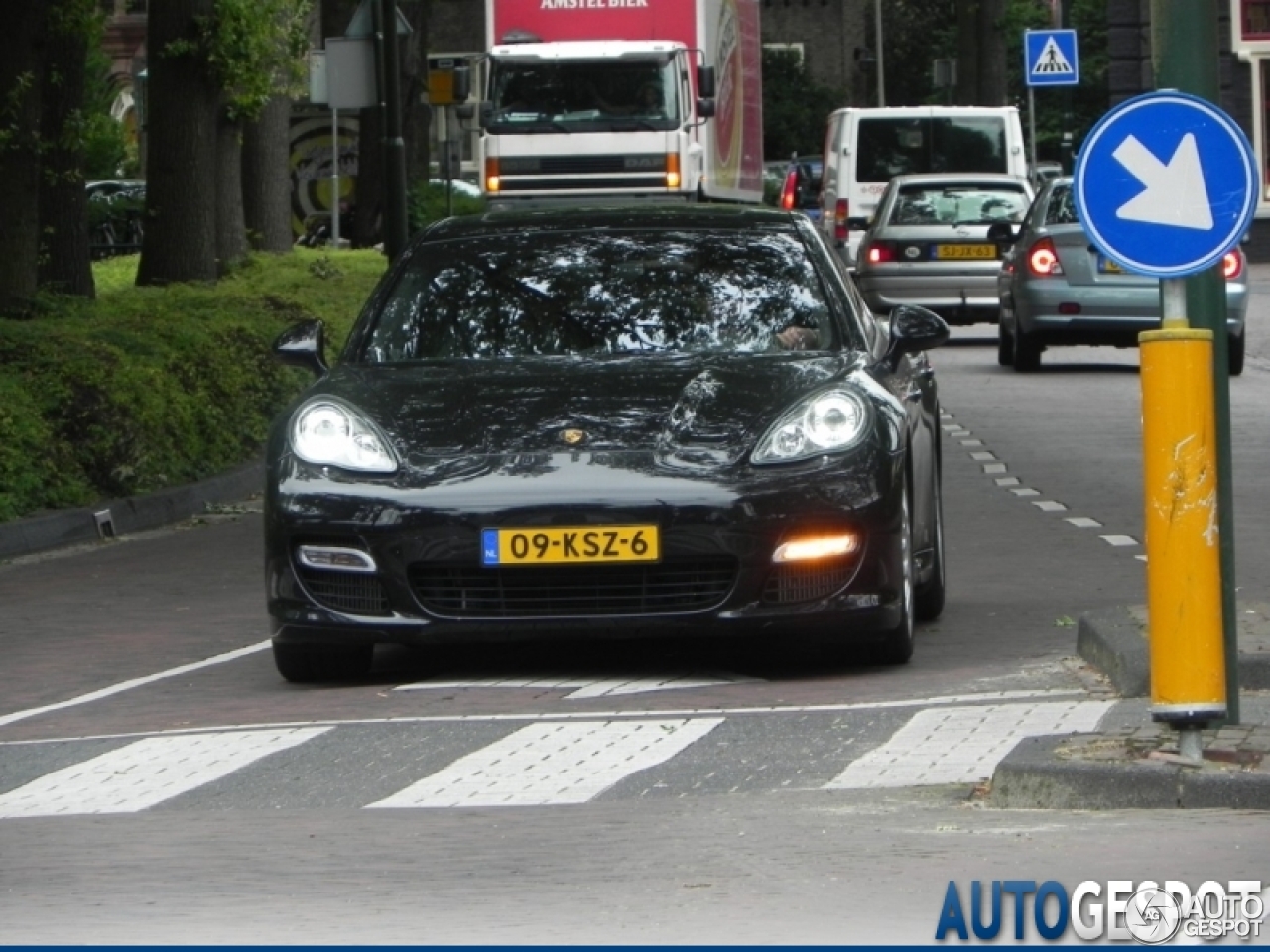 Porsche 970 Panamera Turbo MkI