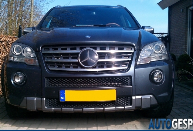 Mercedes-Benz ML 63 AMG 10th Anniversary