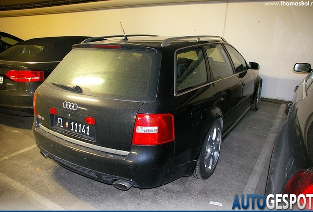 Audi RS6 Avant C5