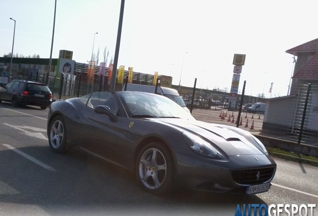 Ferrari California