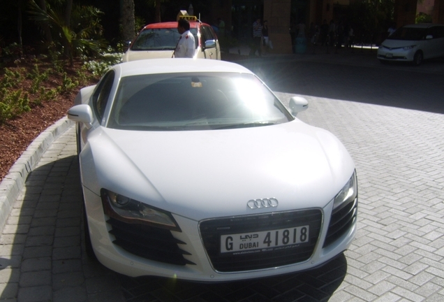 Audi R8