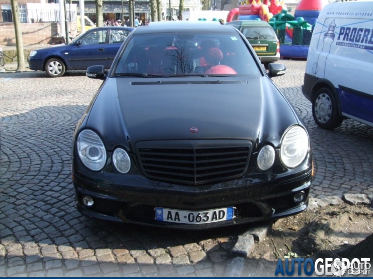 Mercedes-Benz E 63 AMG