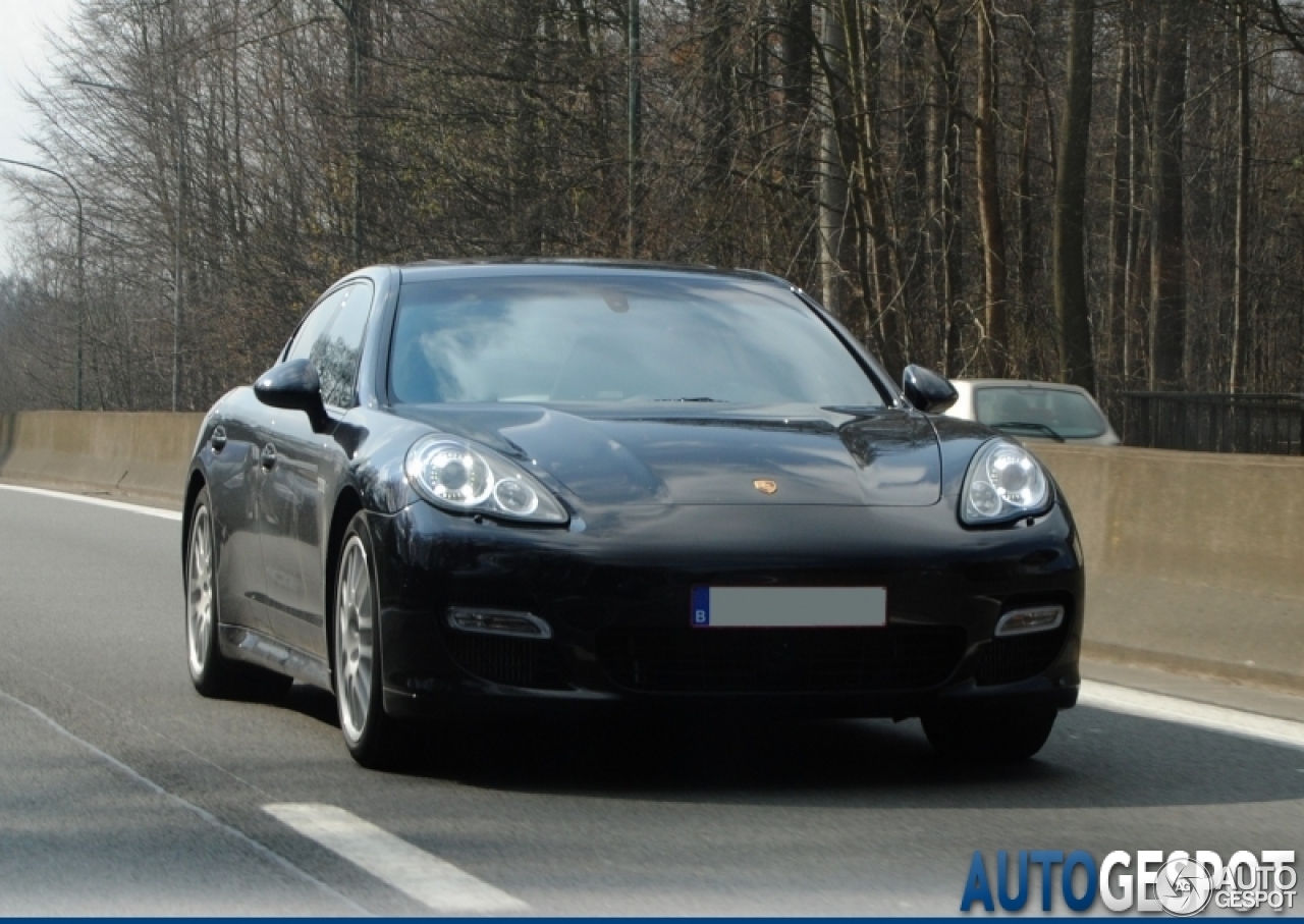 Porsche 970 Panamera Turbo MkI