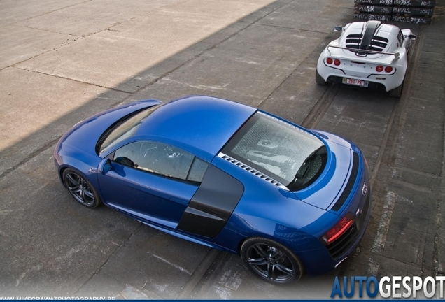 Audi R8 V10