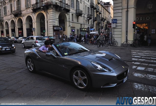 Ferrari California