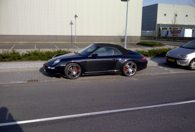 Porsche 997 Carrera 4S Cabriolet MkI