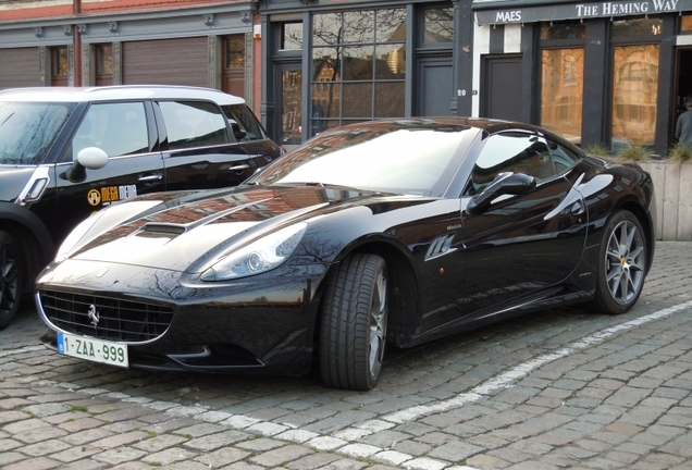 Ferrari California